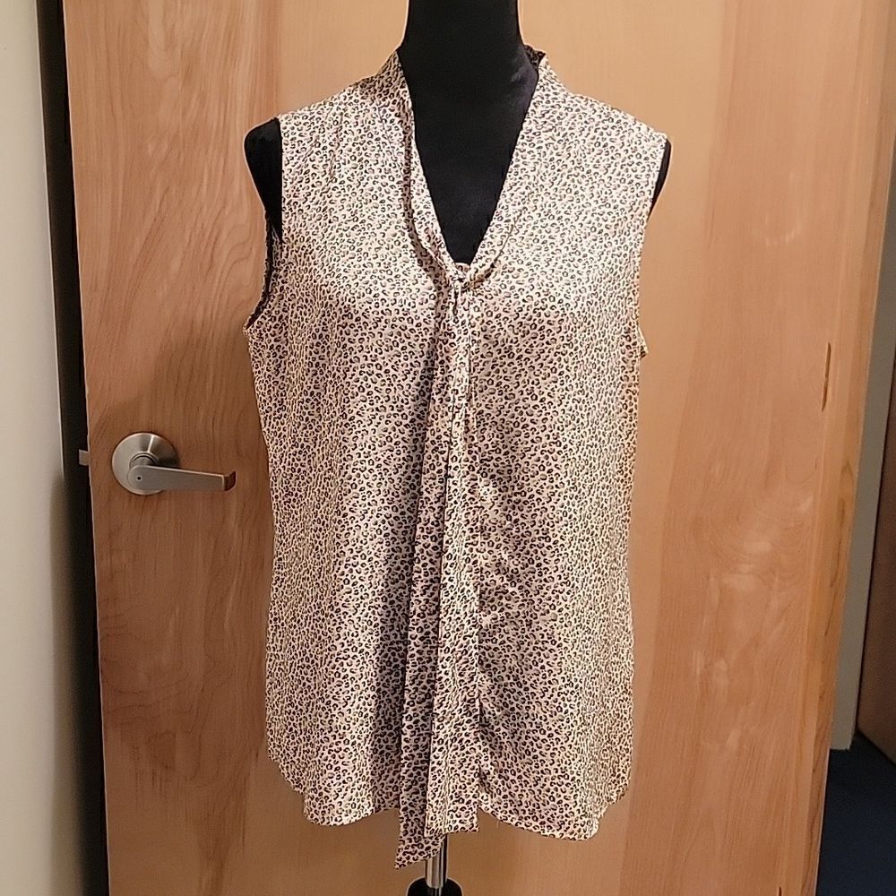 Donna Karan leopard print tie neck sleeveless blouse L